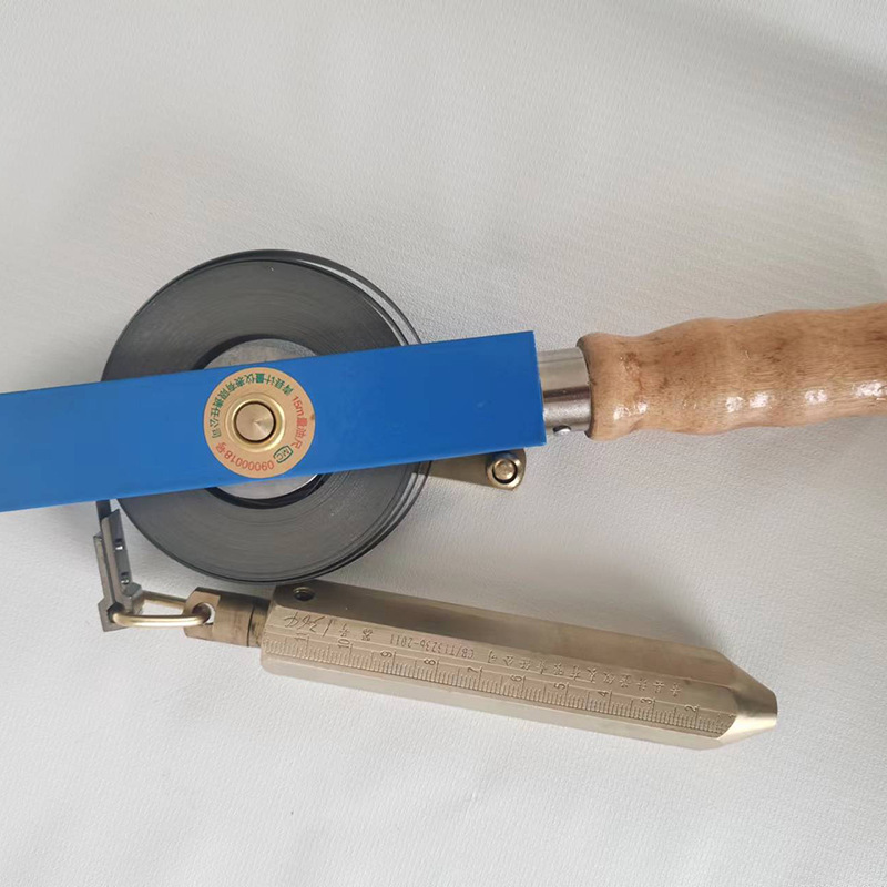 測深量油尺：準確測量，守護每一滴油品的安全與質量